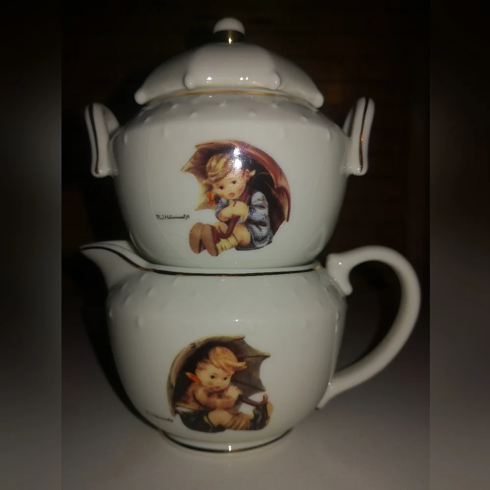 Porcelain Tea Set - Picture 8 of 13